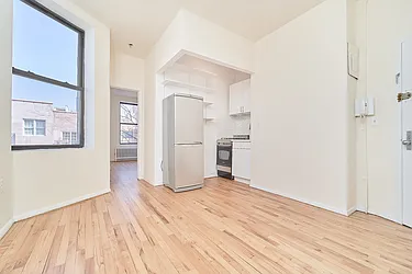Rented by Living New York