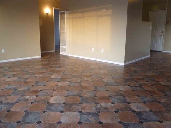 3rd image of 4515 Delta St