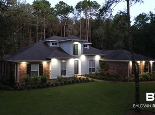 166 Willow Lake Dr, Fairhope, AL 36532