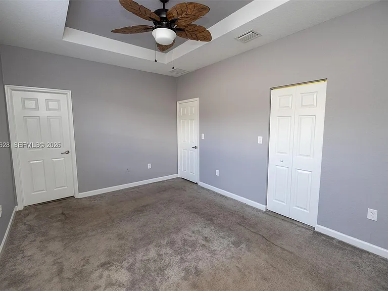 3213 SE 6th St — Photo 20