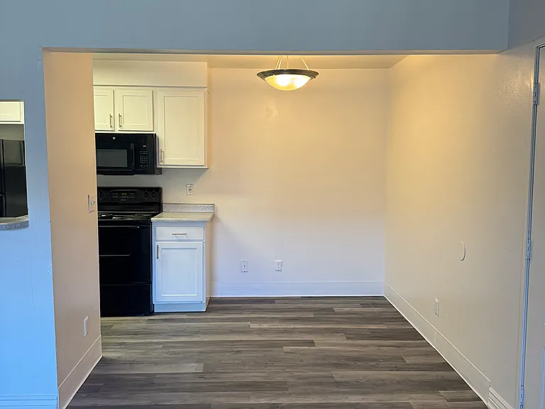 Enclave at Redwood — Photo 55
