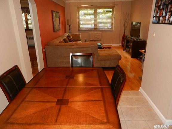 4th image of 8114 155th Ave #1