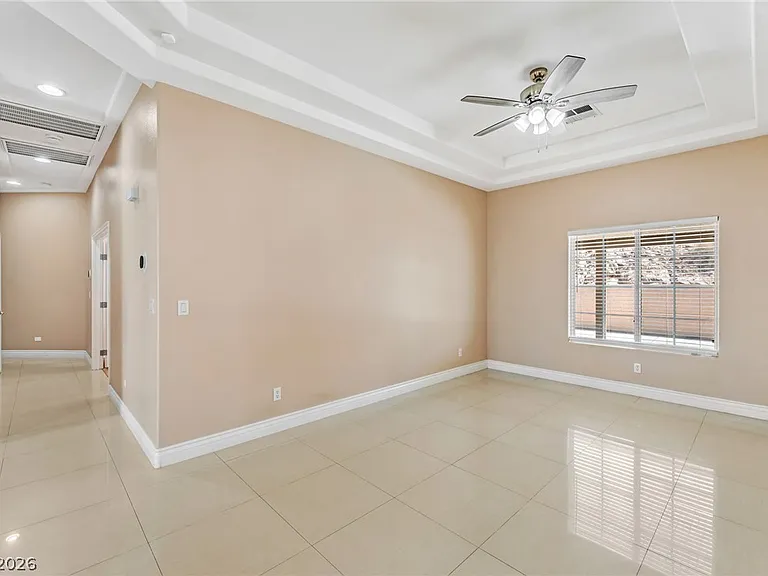 7205 Madonna Dr — Photo 3