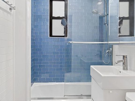 5th image of 2168 35th St APT 3B