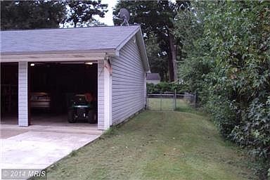 3rd image of 704 Salem Dr