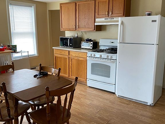 2nd image of 12 Gardner Ave #1