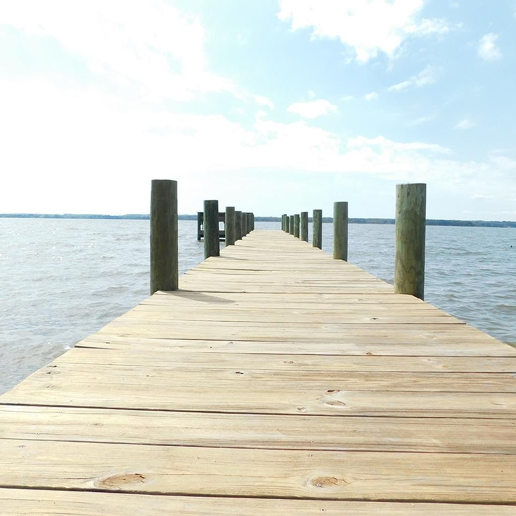 4387 Naylors Beach Rd, Warsaw, VA 22572 Zillow