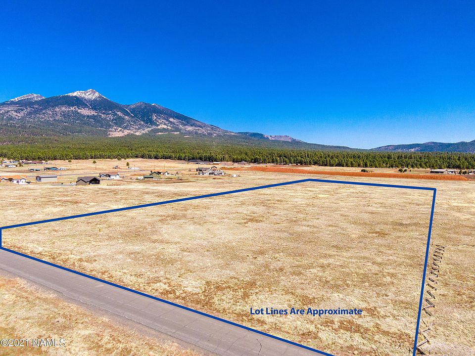 1st image of 7642 N Lake Trl