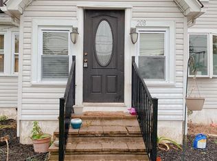 208 Columbia Ave, Horsham, PA 19044