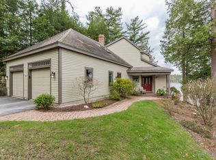 49 Sunset Rd, Falmouth, ME 04105