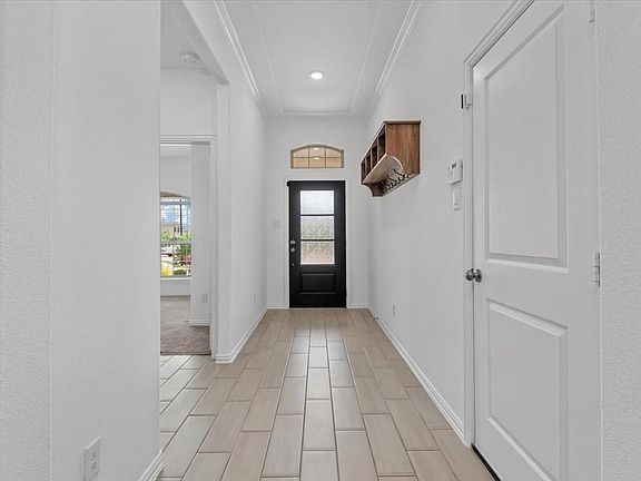 5th image of 15138 Pilant Lake Ct