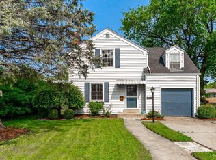 1715 Poinsette Dr, Fort Wayne, IN 46808