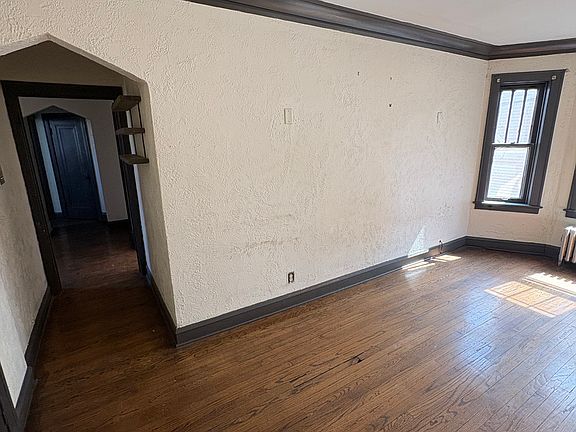 2nd image of 11341 S King Dr #1E