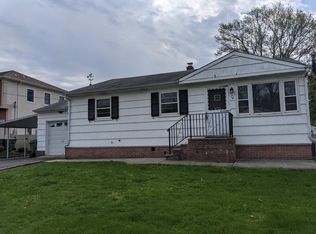 74 Salem St, Edison, NJ 08820