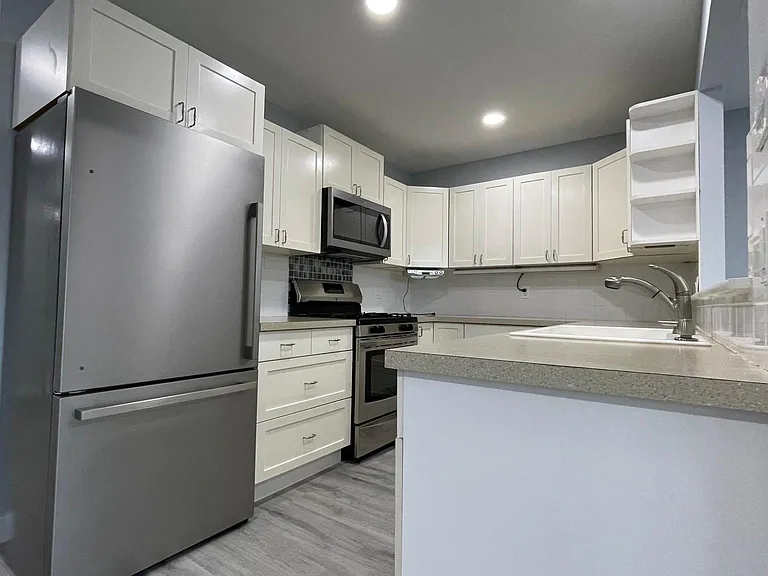 9144 Ellie Dr #B — Photo 10