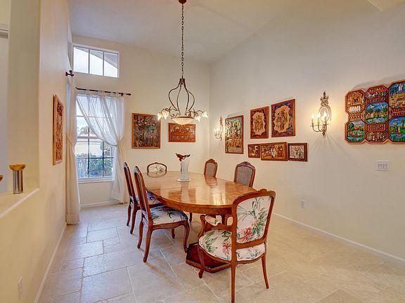 4th image of 13569 Barcelona Lake Cir