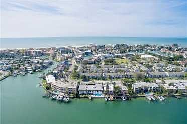 Home For Sale In ISLA DEL CAPRI