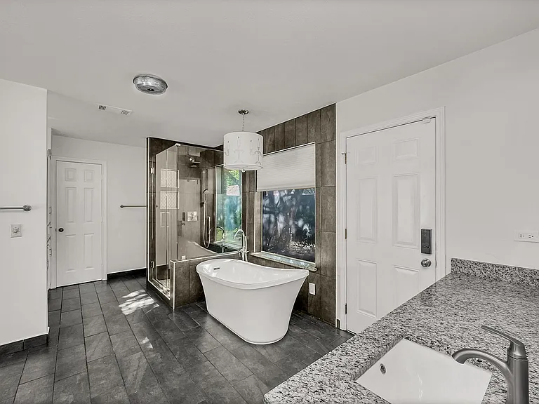 3712 Trilogy Dr — Photo 11