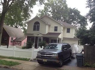 565 North St, Teaneck, NJ 07666