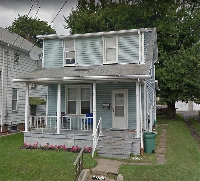461 Mecklem Ave photo 1