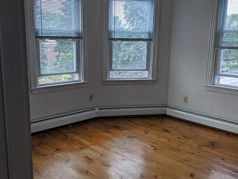 202 Park Ave #1 — Photo 2