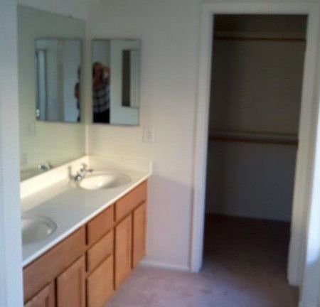 5th image of 3735 E Camden Ave