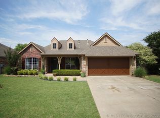 5058 S 204th East Ave, Broken Arrow, OK 74014