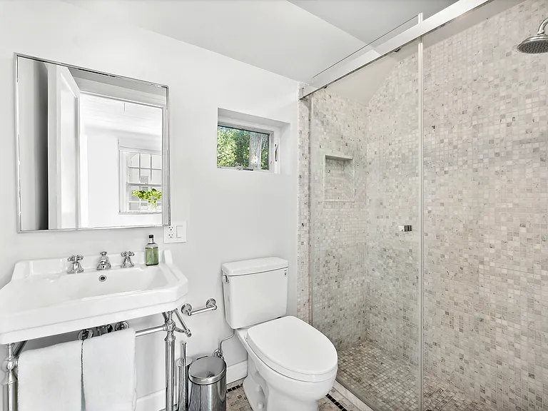 422 Scuttle Hole Rd — Photo 25