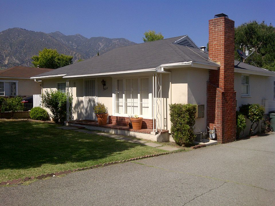 1st image of 1022 N Altadena Dr #1024