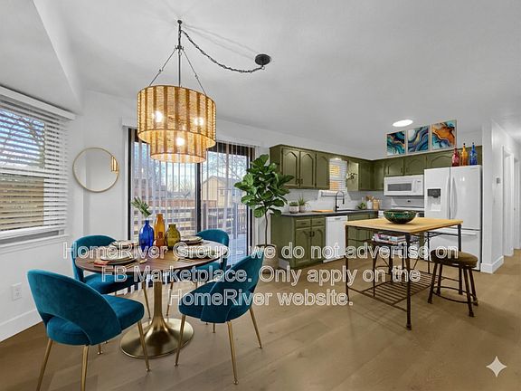 4th image of 2112 SE 3rd St