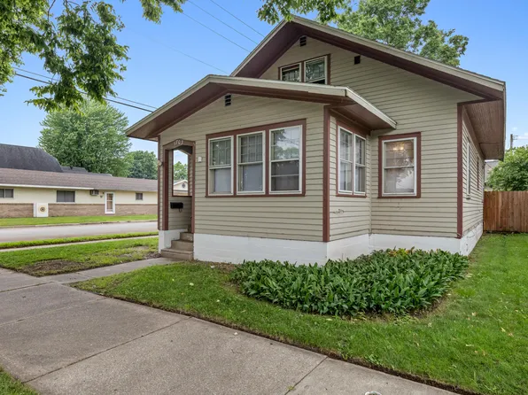 1703 Wood St, La Crosse, WI 54603