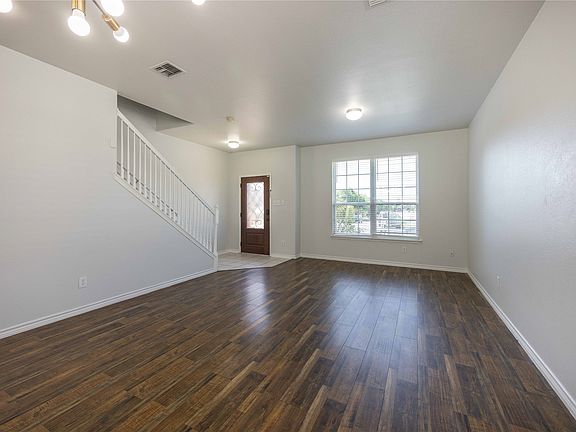 2nd image of 2729 Calmwater Dr