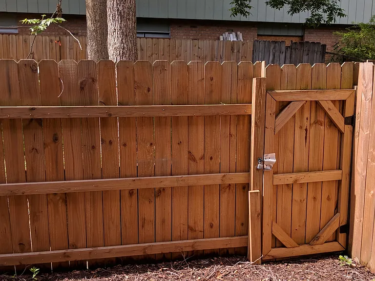 Modern Renovated East Point Townhome with Private Fenced Yard Walk to MARTA! — Photo 11