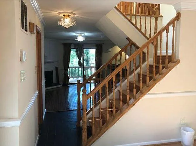 9944 Great Oaks Way — Photo 6