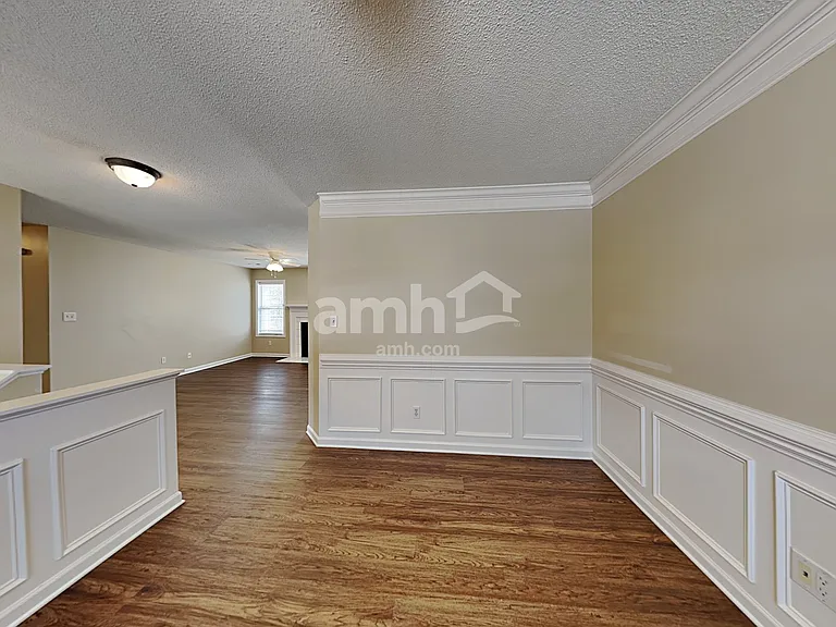 8111 Kingston Dr — Photo 7