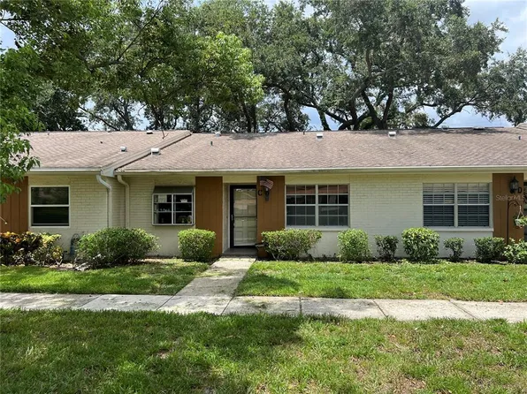 2297 Lark Cir E APT C, Palm Harbor, FL 34684