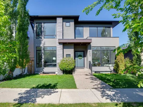 423 E 7a St NE, Calgary, AB T2E 4E9
