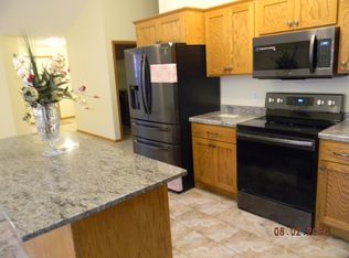 5735 Eagle Ct, Saint Cloud, MN 56303