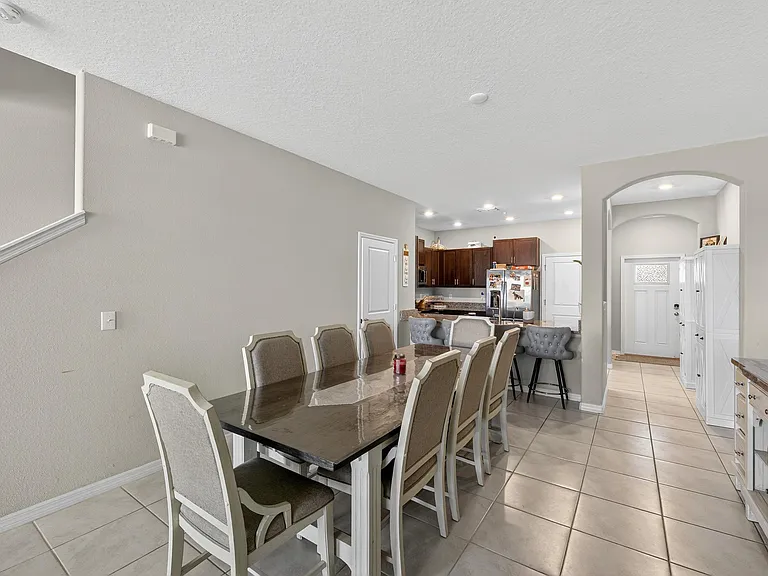 824 Royal Empress Dr — Photo 20