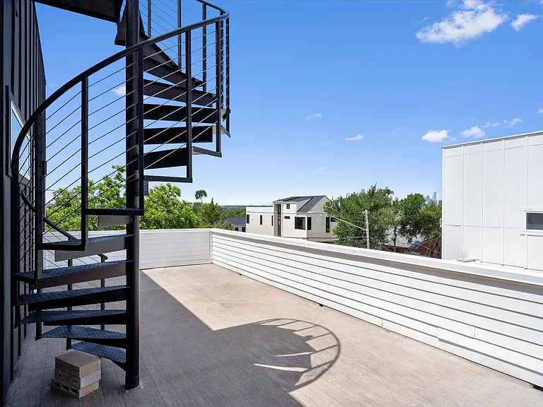 4712 Reyes St #1 — Photo 35
