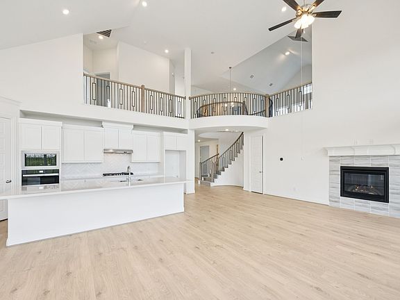 7th image of this home