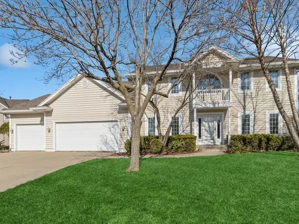 13975 Lakeview Dr, Clive, IA 50325