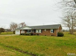 1240 Davis Bay Dr, Elizabeth City, NC 27909