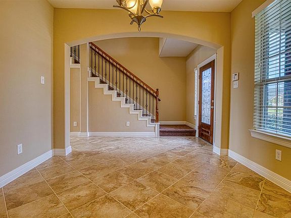 4th image of 4812 Loures Ln