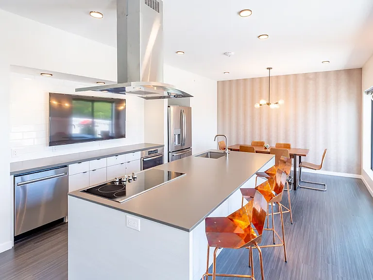 Rowat Lofts Apartments — Photo 33