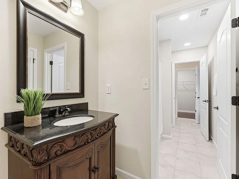 2826 Fox Wood Ln — Photo 29