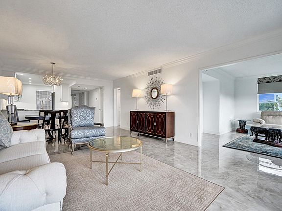 3rd image of 575 Oaks Lane #610
