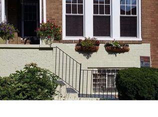 5915 N Lawrence St, Philadelphia, PA 19120