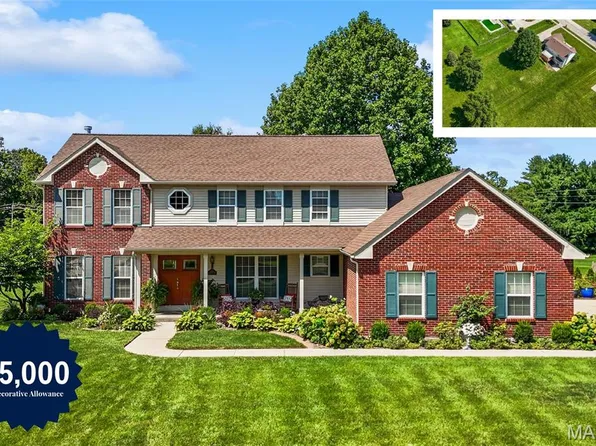 4301 Woodfield Pl, Belleville, IL 62226