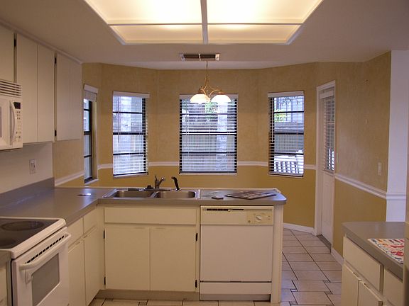 5th image of 7324 Otter Creek Dr